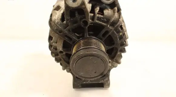 Ford Focus Generator/alternator 0261555119