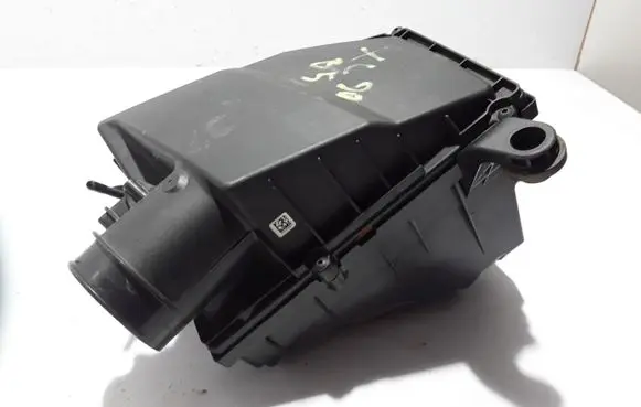 Volvo S90, V90 Air filter box 31474901