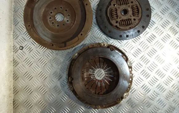 Opel Zafira A Clutch set kit R90502914