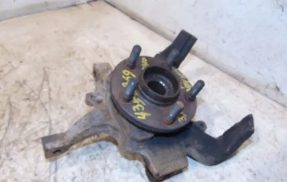 Chrysler Voyager Front wheel hub spindle knuckle 5015934AA