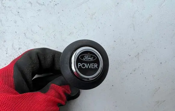 Ford Focus Engine start stop button switch AM5TD3LOB