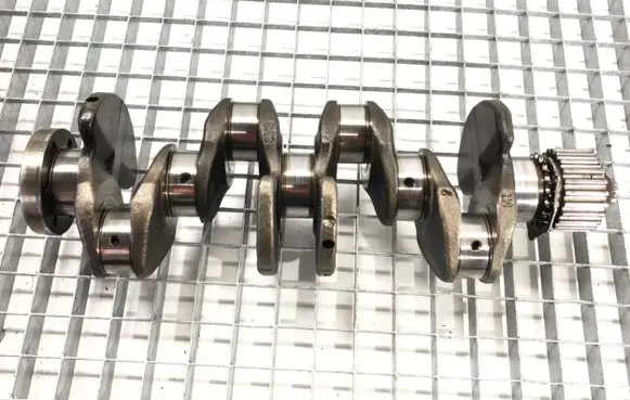 Skoda Octavia Mk2 (1Z) Crankshaft 38ABBMN