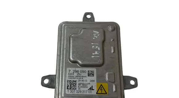 BMW 5 F10 F11 Headlight ballast module Xenon 7296090 130732931700 10EEG111308
