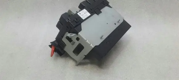 Mercedes-Benz S W221 Fuse module A2219006902