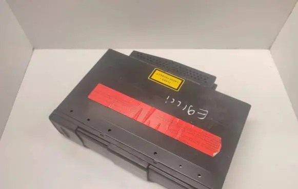 BMW 3 E90 E91 CD/DVD changer 65129196669 65129181326 65129133083