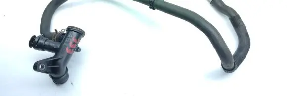 Peugeot 308 Engine coolant pipe/hose 1122501