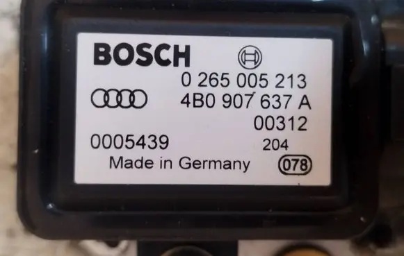 Volkswagen PASSAT B5.5 Accelerator pedal position sensor 4B0907637A 0005439