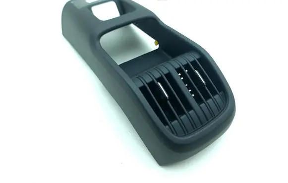Rear air vent grill