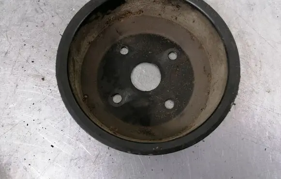 KIA Sorento Power steering pump pulley 