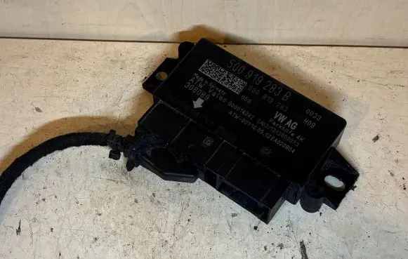 Skoda Octavia Mk3 (5E) Parking PDC control unit/module 5Q0919283B