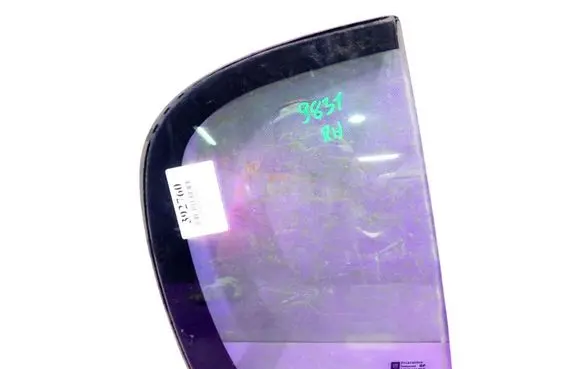 Opel Signum Front door window glass four-door 