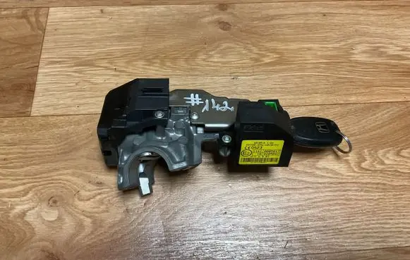 Honda Civic Ignition lock 39730SMGG010M1 S0105AI1DA 0005017