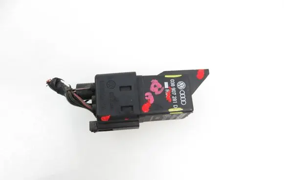 Seat Altea Glow plug pre-heat relay 038907281D 0281003038