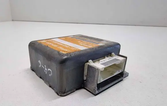 Audi A6 S6 C4 4A Airbag control unit/module 8A0959655C 0285001038 96T18141149