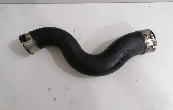 BMW 5 F10 F11 Intercooler hose/pipe 8571897
