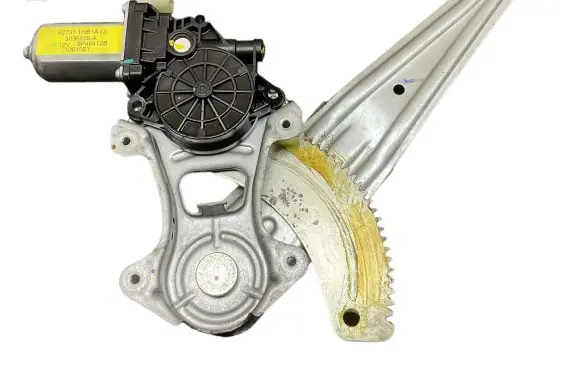 Nissan Note (E12) Front door window regulator with motor 3036929A