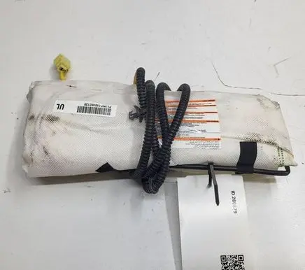 Nissan Leaf I (ZE0) Seat airbag PL3NF132060139