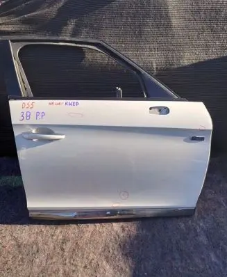 Citroen DS5 Front door KWED