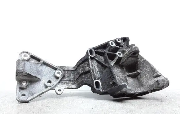 Volvo V60 Generator/alternator bracket 31316673