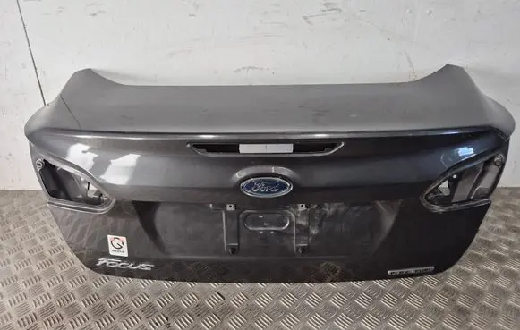 Tailgate/trunk/boot lid