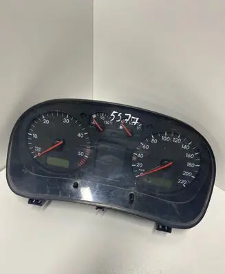 Volkswagen Golf IV Speedometer (instrument cluster) 88311282