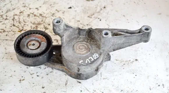 Audi A3 S3 8P Generator/alternator belt tensioner 03G903315C
