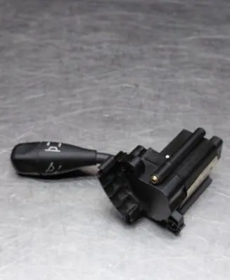 Mercedes-Benz E W211 Steering wheel adjustment handle/lever A0005453022