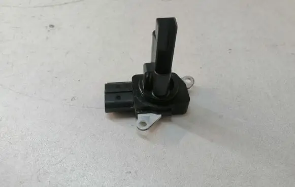 Toyota Prius (XW30) Mass air flow meter 2220428010 1974005310 05T13