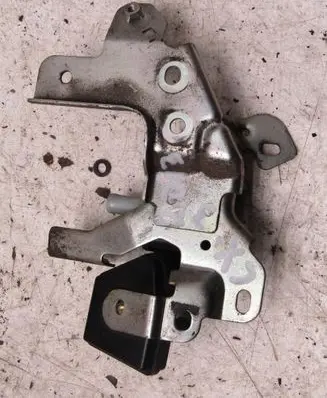 Mazda CX-3 Valve vacuum 