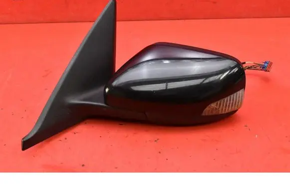 Volvo V50 Front door electric wing mirror 015850