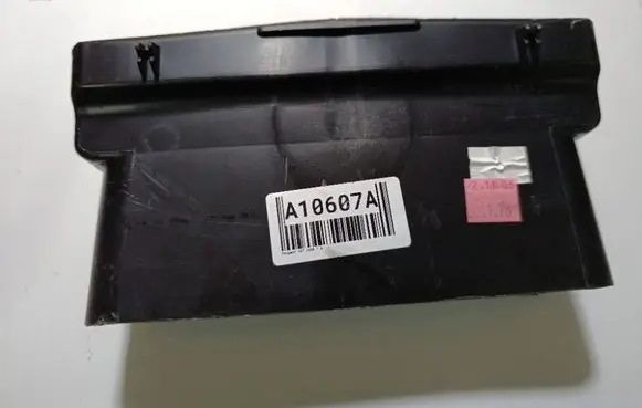 Dash center air vent grill