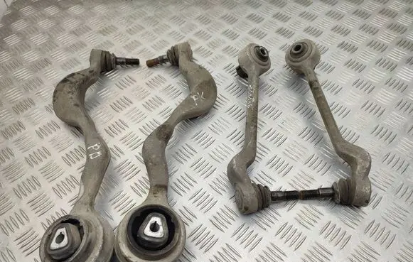 BMW 3 E90 E91 Front control arm 6763700 6763699 AW6082
