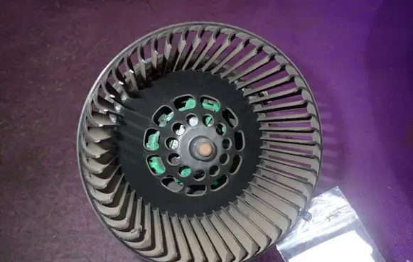Peugeot 107 Heater fan/blower N101812H