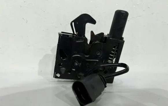Seat Ibiza V (KJ) Engine bonnet/hood lock/catch 6F0823509015