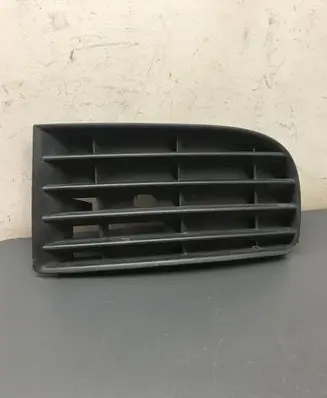 Renault Megane III Front bumper lower grill