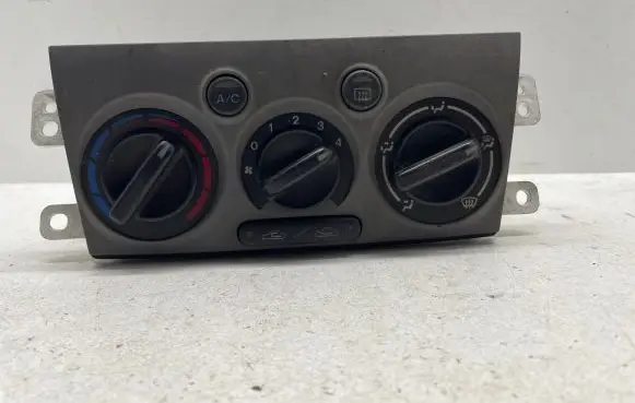 Mazda Premacy Climate control unit CB08A 9L14