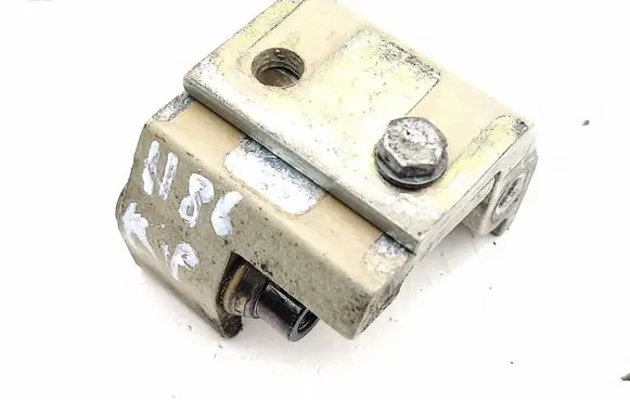 Maserati Quattroporte Front door hinge set 