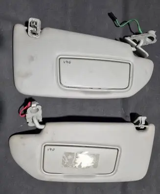 Volvo V70 Sun visor