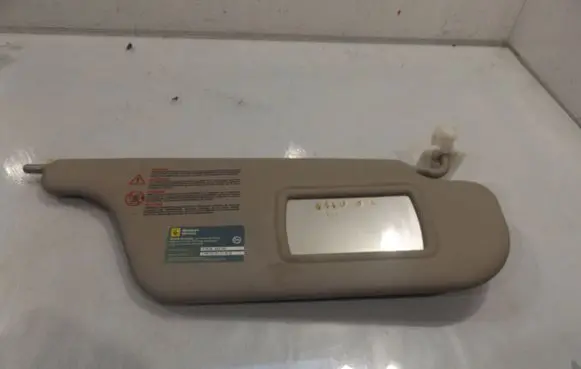 Renault Clio III Sun visor