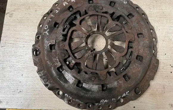 Audi A4 S4 B7 8E 8H Pressure plate 