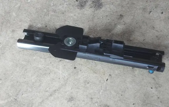 Ford Kuga I Seat belt adjustment rail 8V41S611C46AA 610076500C