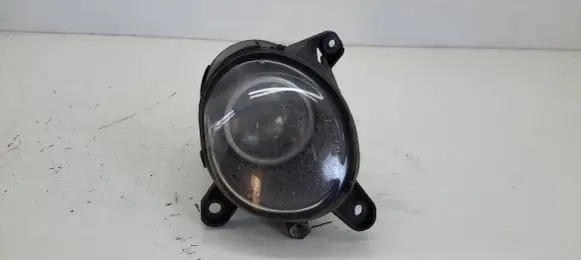 Volkswagen PASSAT B5.5 Front fog light 3B7941700A