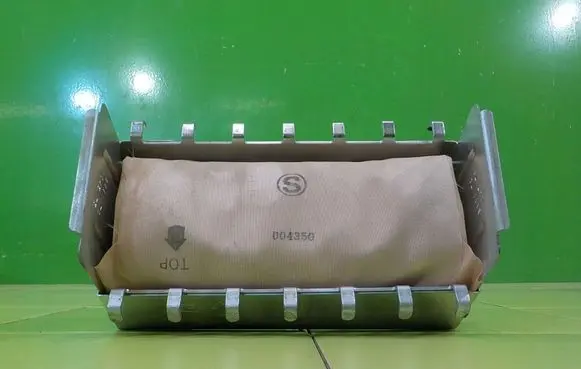 Ford Ranger Passenger airbag 68010604440