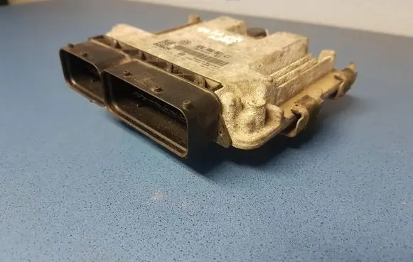 Skoda Octavia Mk2 (1Z) Engine control unit/module 03G906021CJ