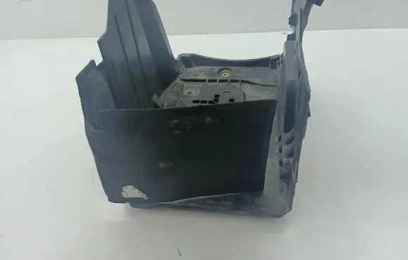 Land Rover Evoque I Battery tray 31299569