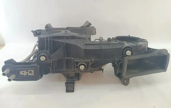Dodge Challenger Interior heater climate box assembly P68334968AA