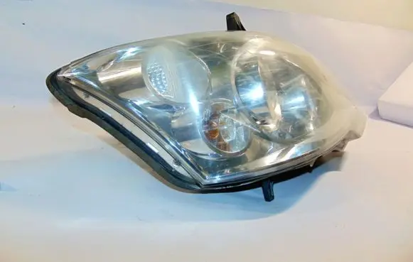 Mercedes-Benz Vito Viano W639 Headlight/headlamp A6398202961 A0008212561
