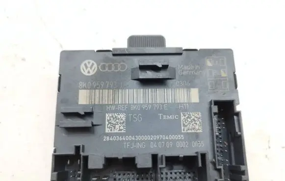 Audi Q5 SQ5 Door control unit/module 8K0959793J 8K0959793E