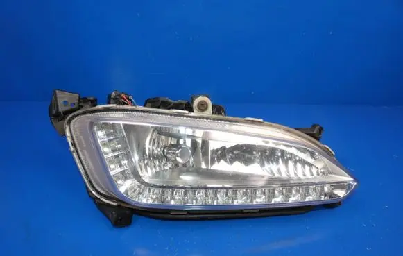 Hyundai Grand Santa Fe NC Front fog light 922022W020