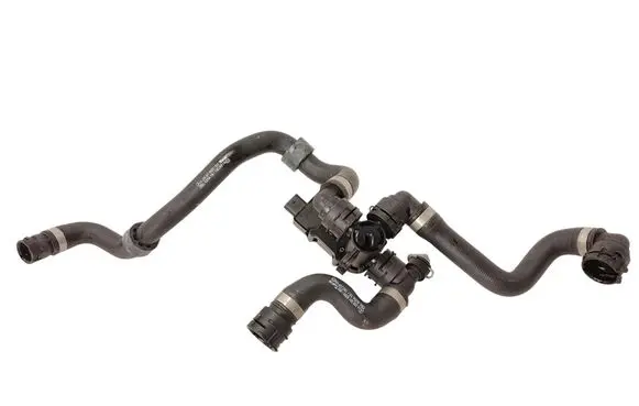 Engine coolant pipe/hose